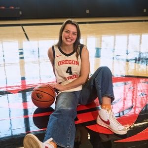 Meet your Posher, Noelle